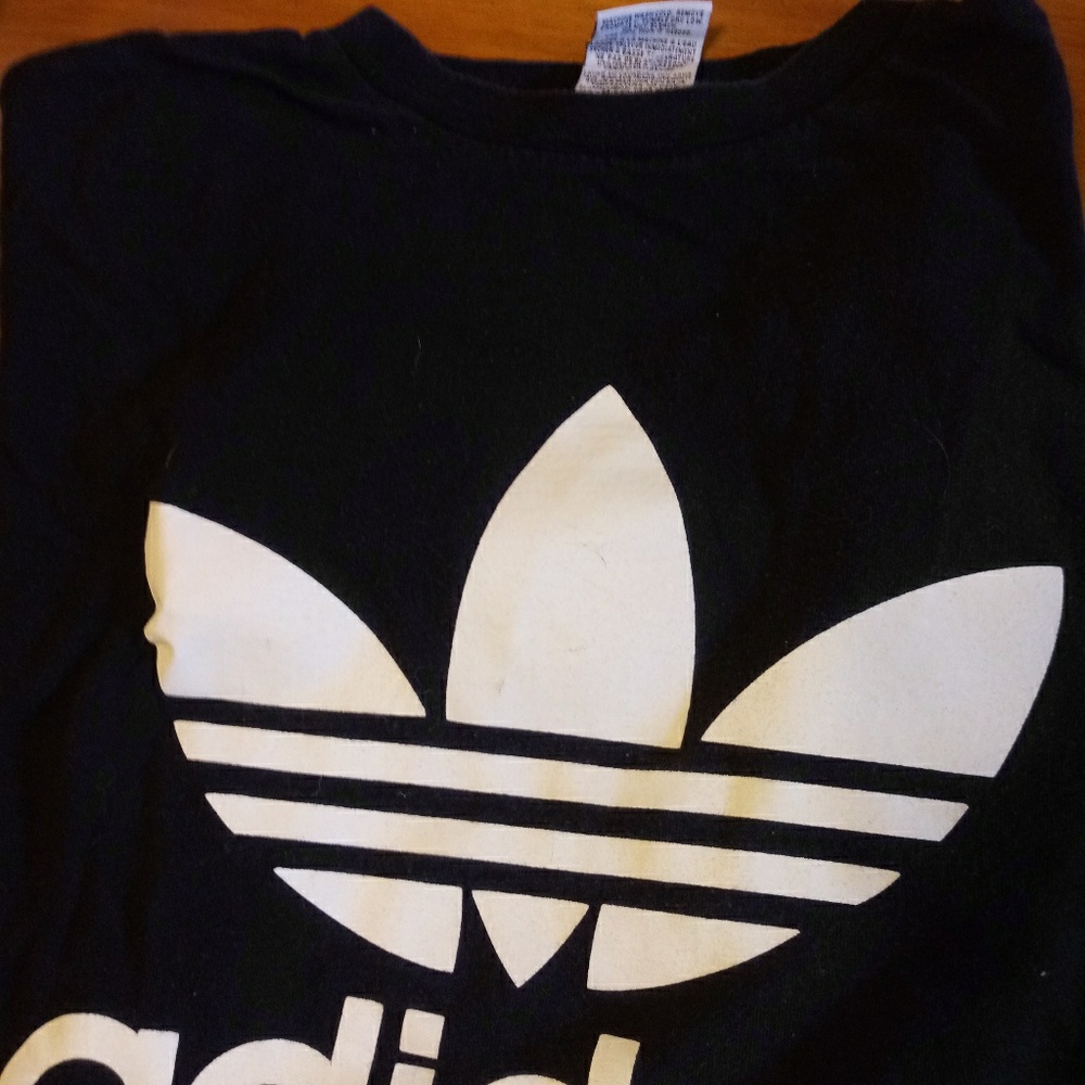 Vintage adidas tee